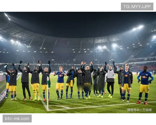 德甲战报:莱比锡5球大胜,进攻多点开花源于持续的边中结合与肋部冲击 德甲战报:莱比锡5球大胜,进攻多点开花源于持续的边中结合与肋部冲击